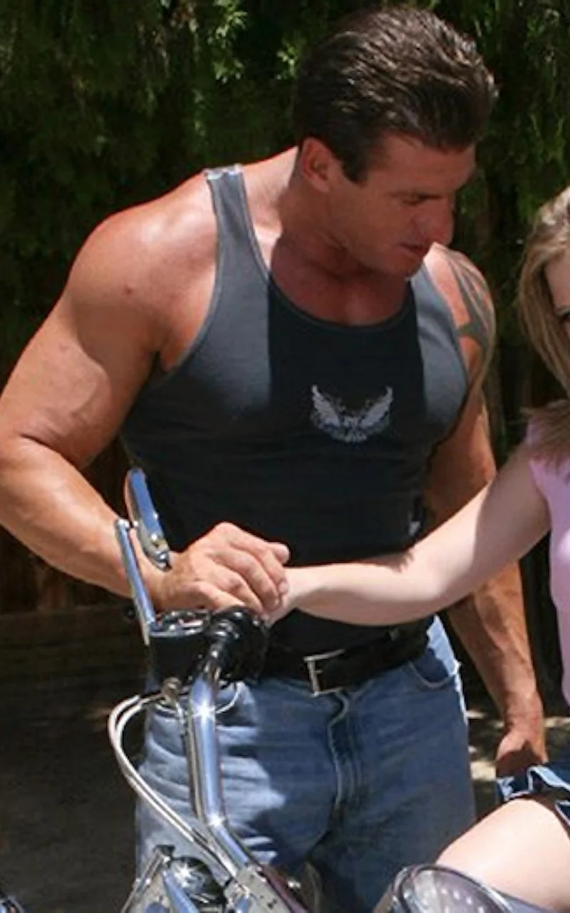 Lee Stone