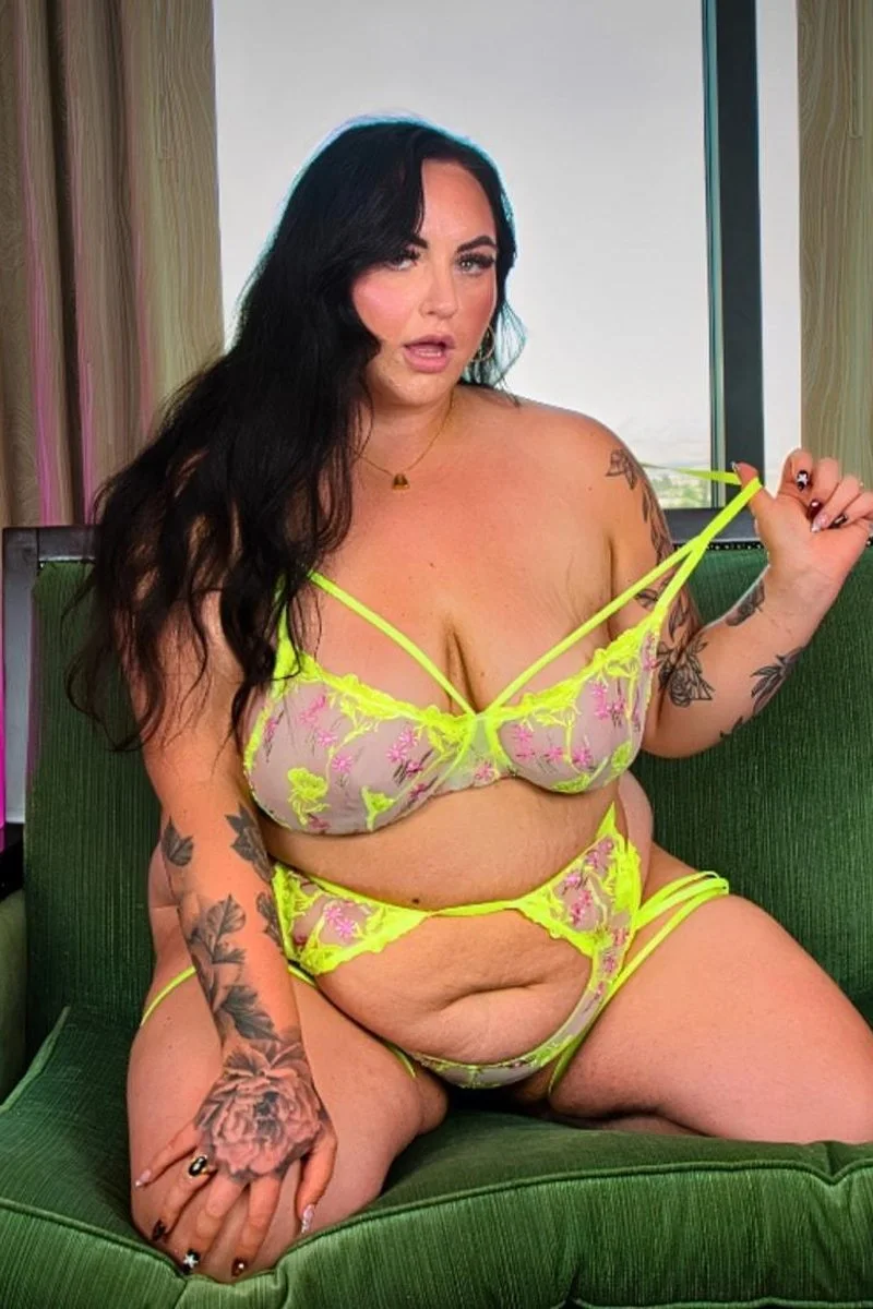 Alyson Kaid - One Night With Alyson