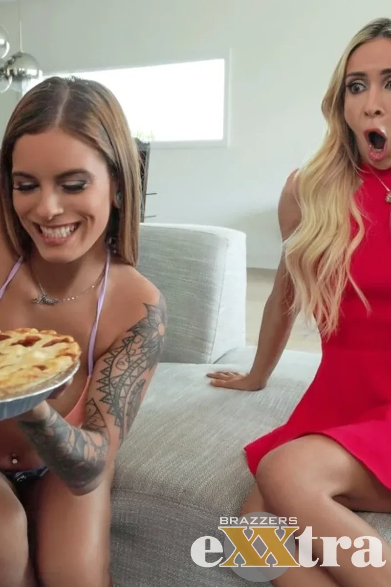 Double Blowjob for the Divorcee