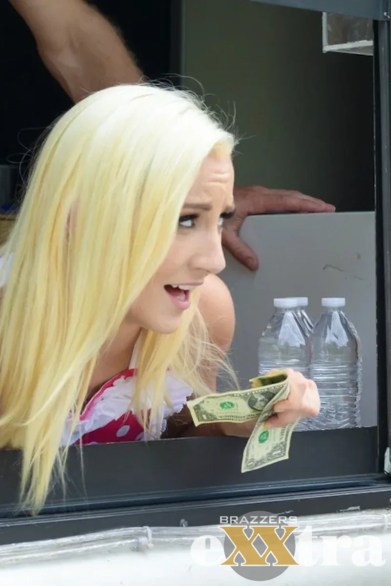 Jade Screams for Ice Cream
