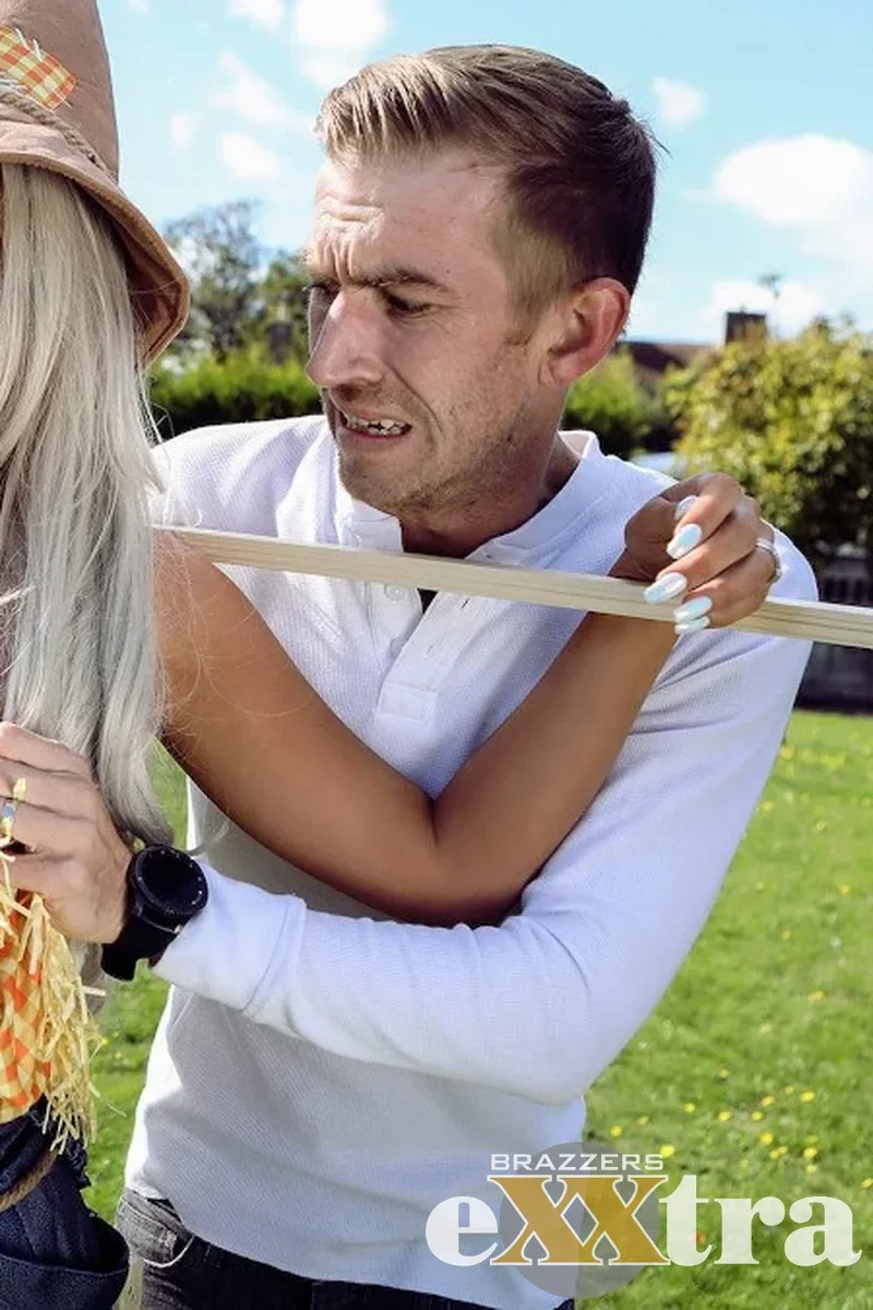 Sex with the Scarecrow