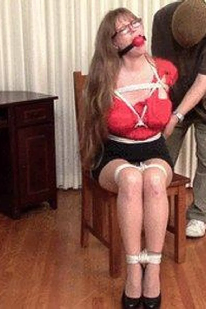 Darla Crane In Office Trouble 4 - Camera 2 - Plus Outtakes - Mp4