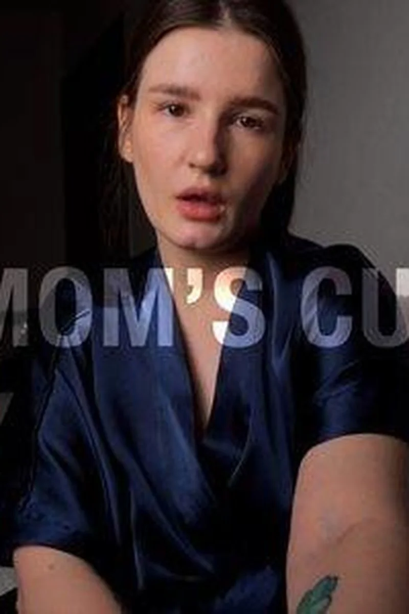Stepmom's Cuckold - Episode 2: Couldn't Resist