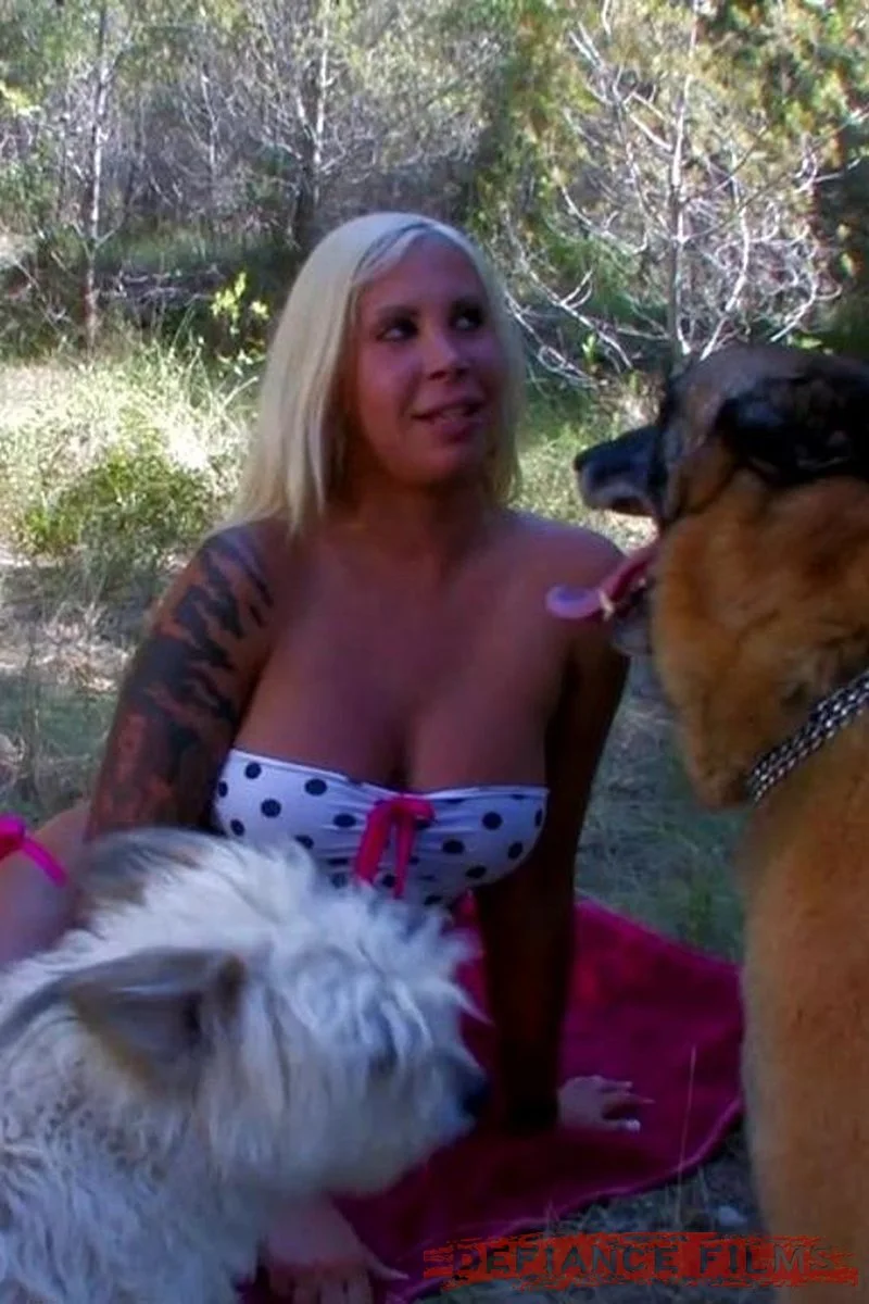 Isabel Ice Loves Black Dick In Her Ass