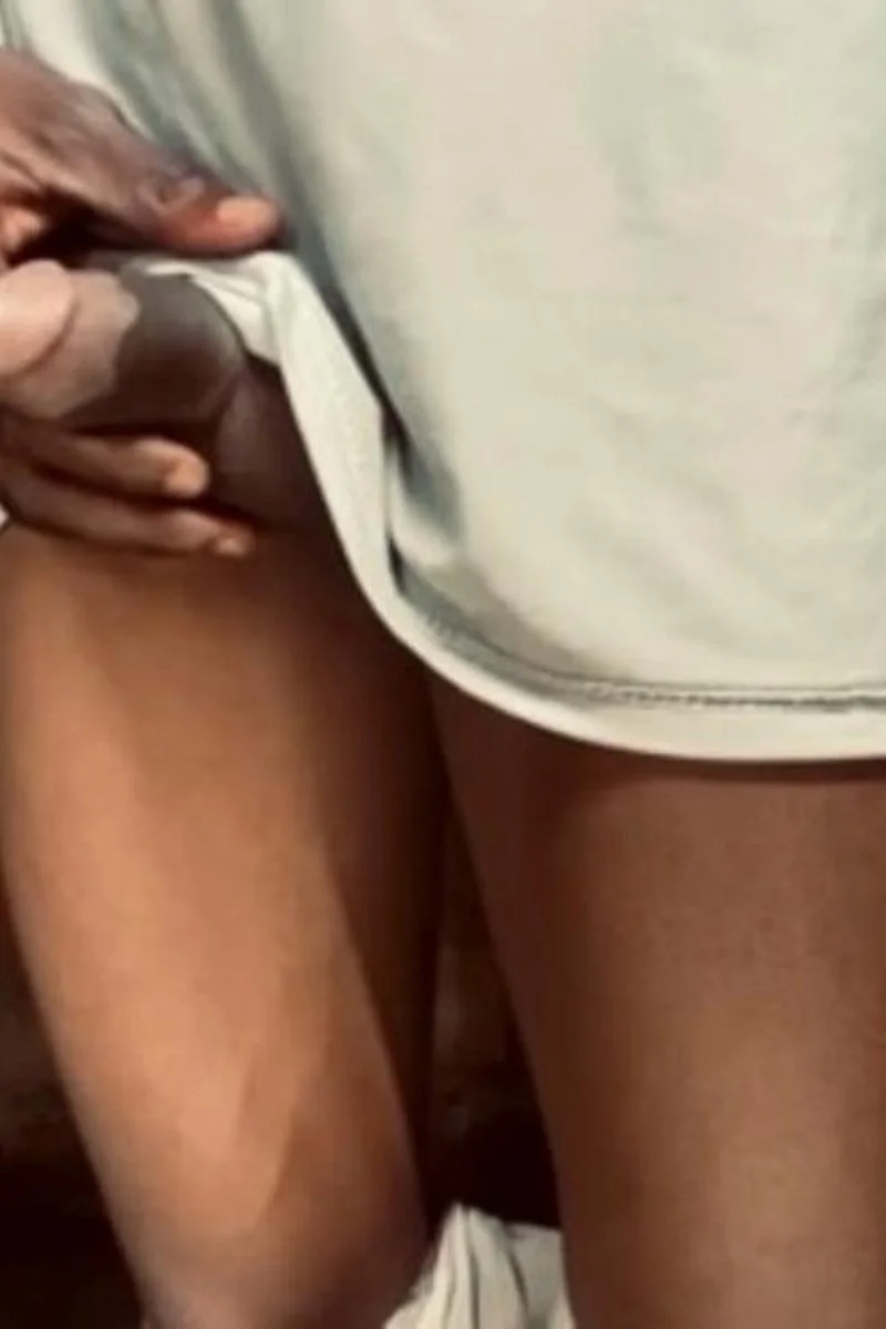 Fan Comptx Porno XXX Gros Dur Rapide Black Big Cock Longue Queue Veux Manger Une Coquine Interieur Viens Gouter Si Tu Veux