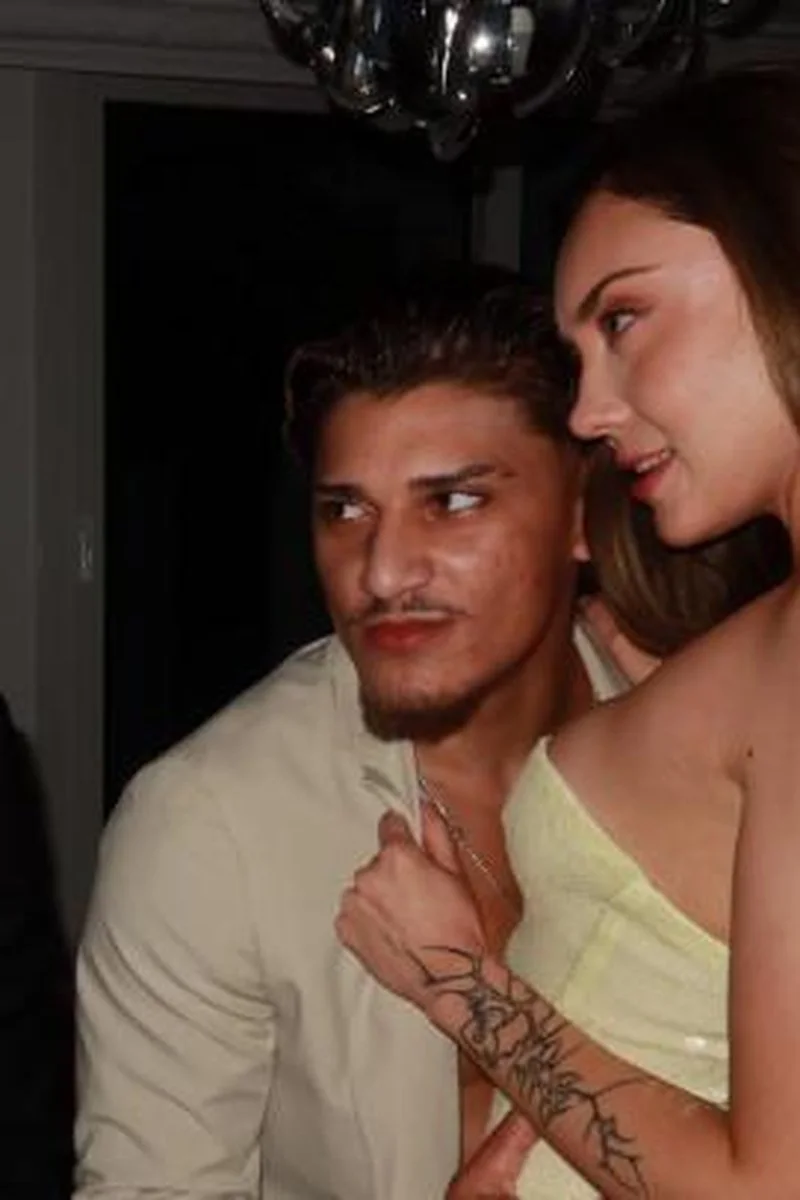 Crazy Couple Swap Catherine Knight Yasmina Khan