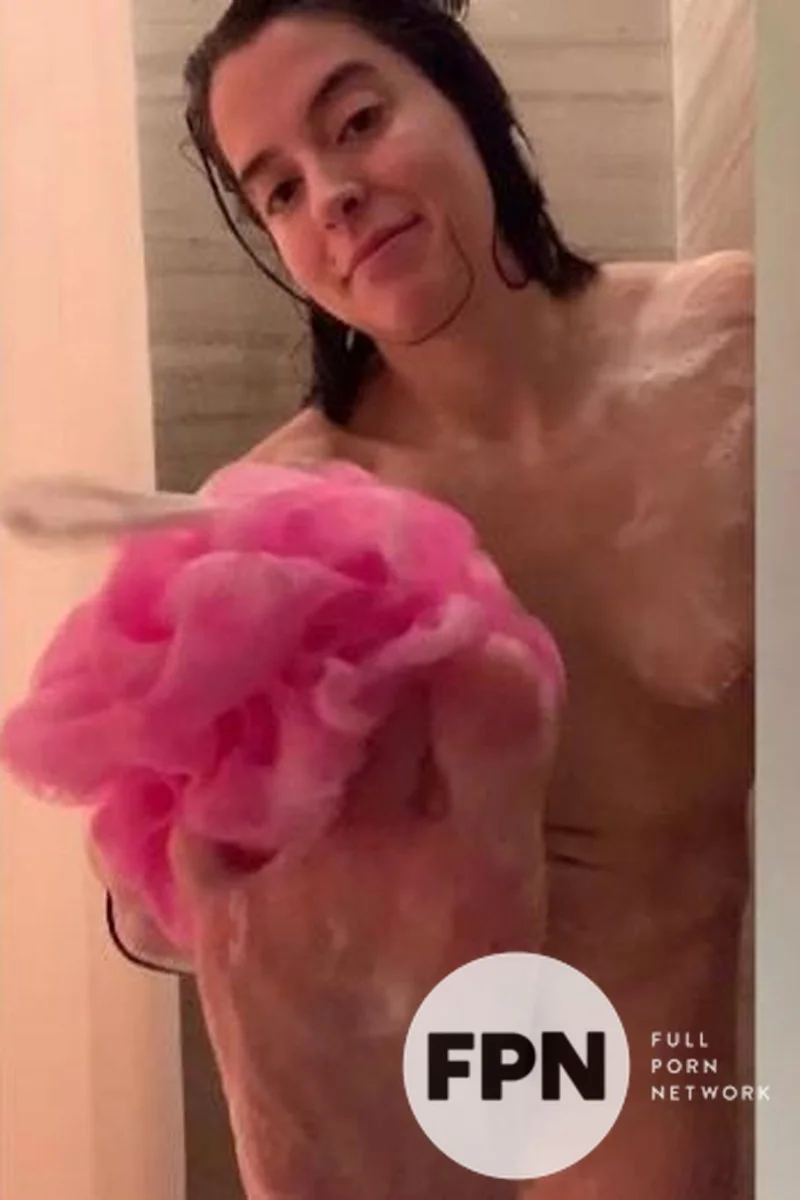 Abbie Maley: I Got Really Dirty, Wanna Take A Shower With Me?
