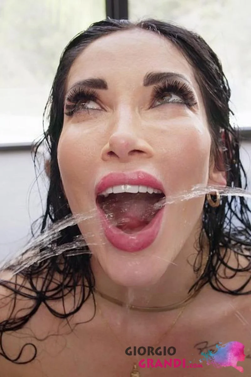 No Limits (Wet): Sexy Clea Gaultier Takes ON4 Bbcs - "A Legendary Performance"