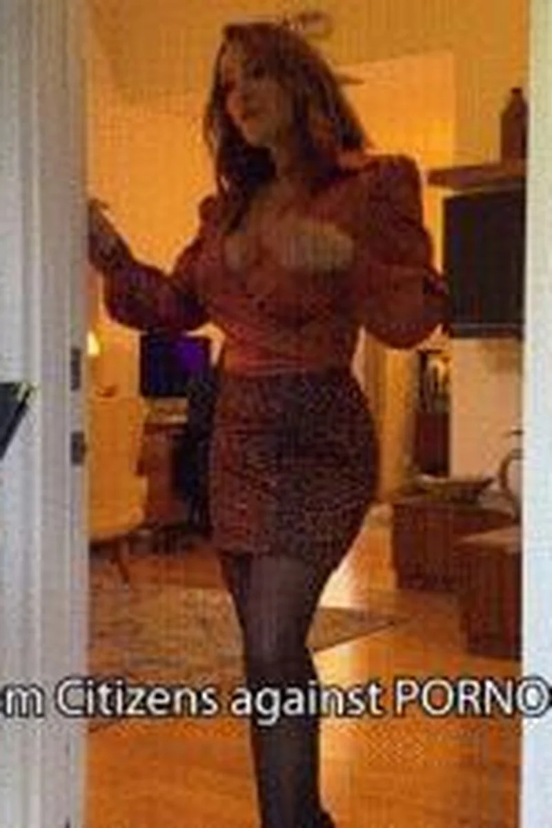 Milf1827 Preaching Against Porn: Then He Meets Rachel Steele