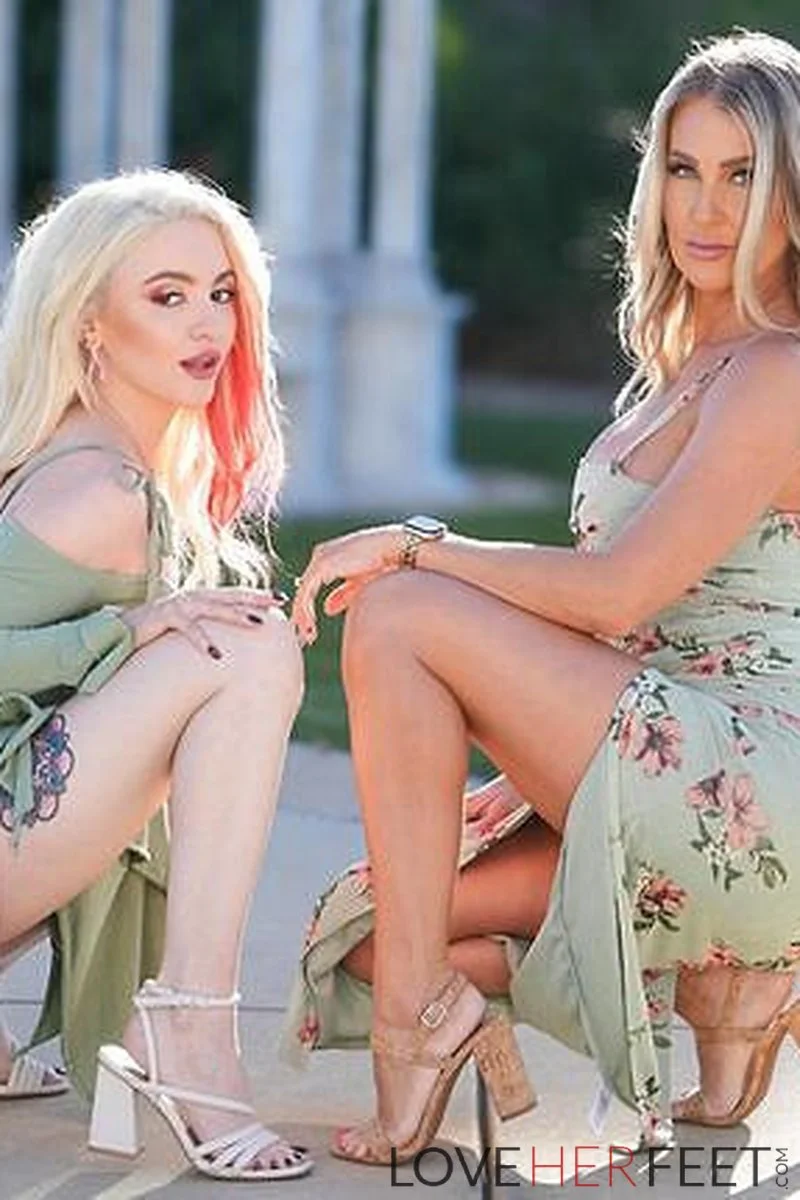 JOI Foot Tease With Andi Avalon And Lola Fae