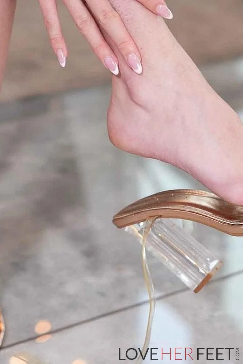 JOI Foot Tease with Kylie Rocket