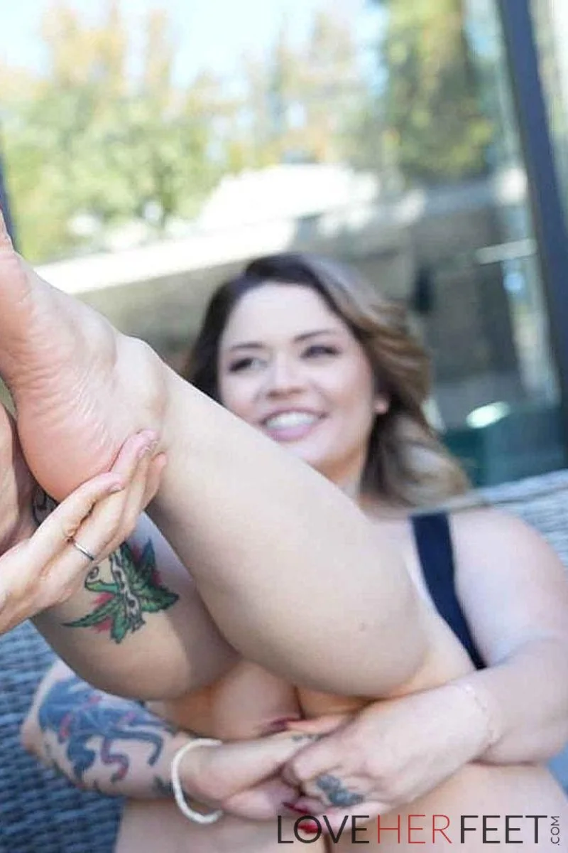 Virtual Feet To Real Life