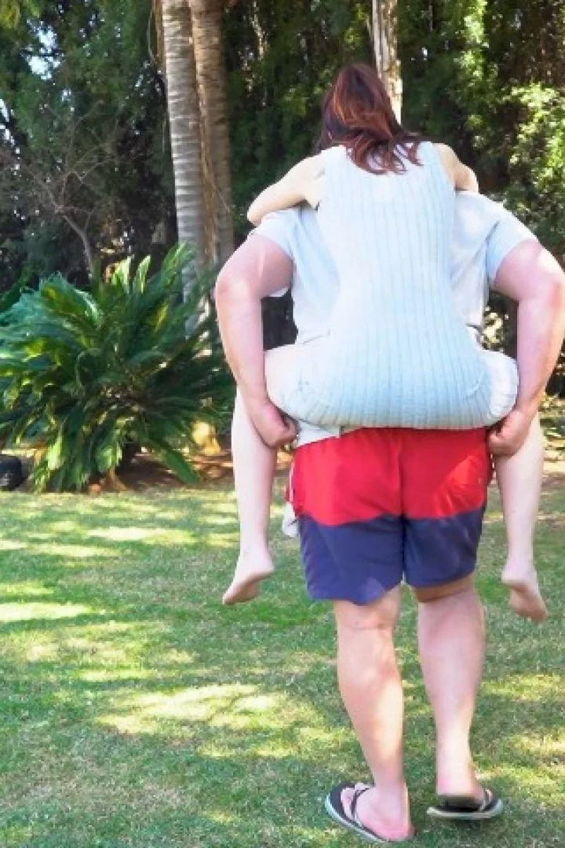 Lift And Carry In A Dress
