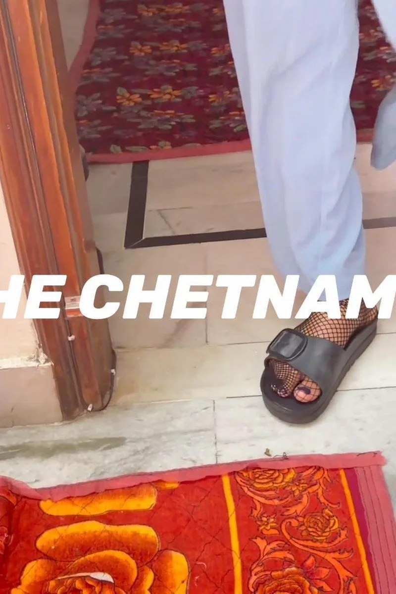 Beautiful Indian High Arches Footplay | Elegant Soles & Toes