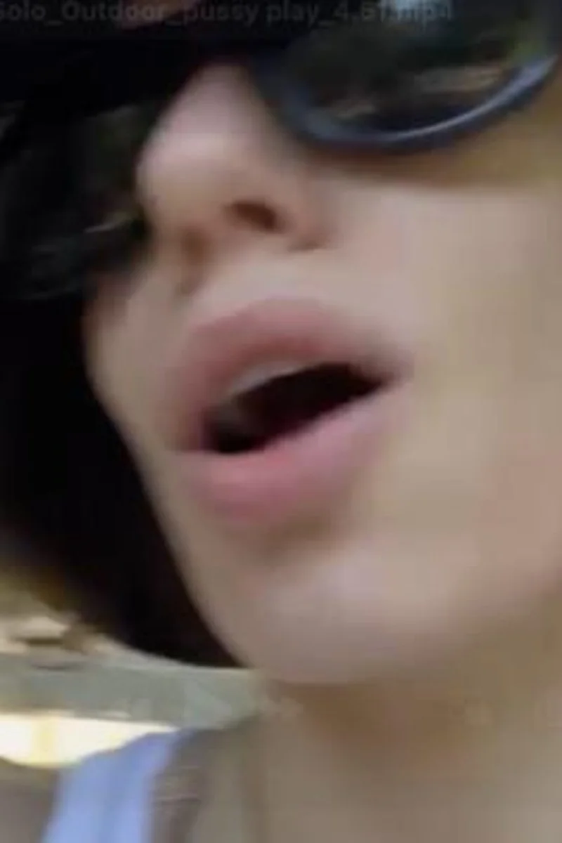 Outd00R Hiking Ended In Hot Pussy Masturbation