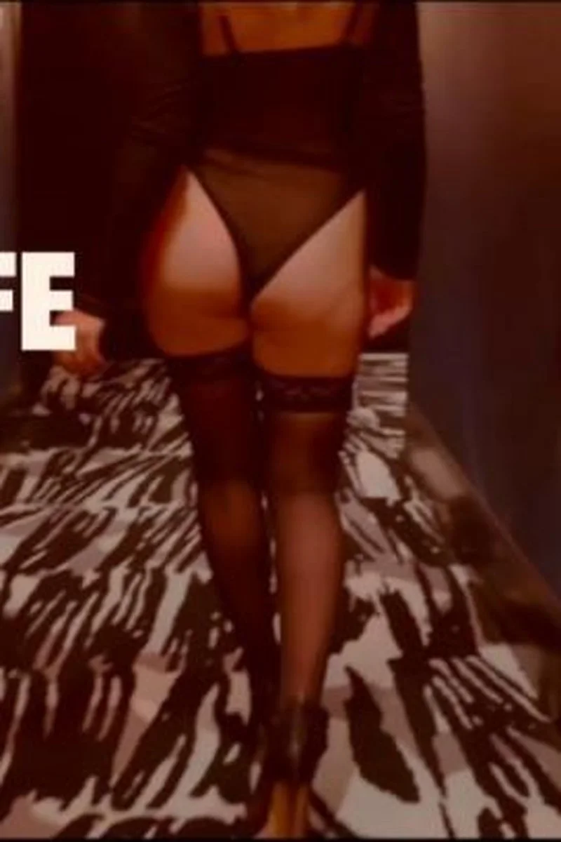 BBC Visit: Turkish Hotwife Dropped Off & Creampied