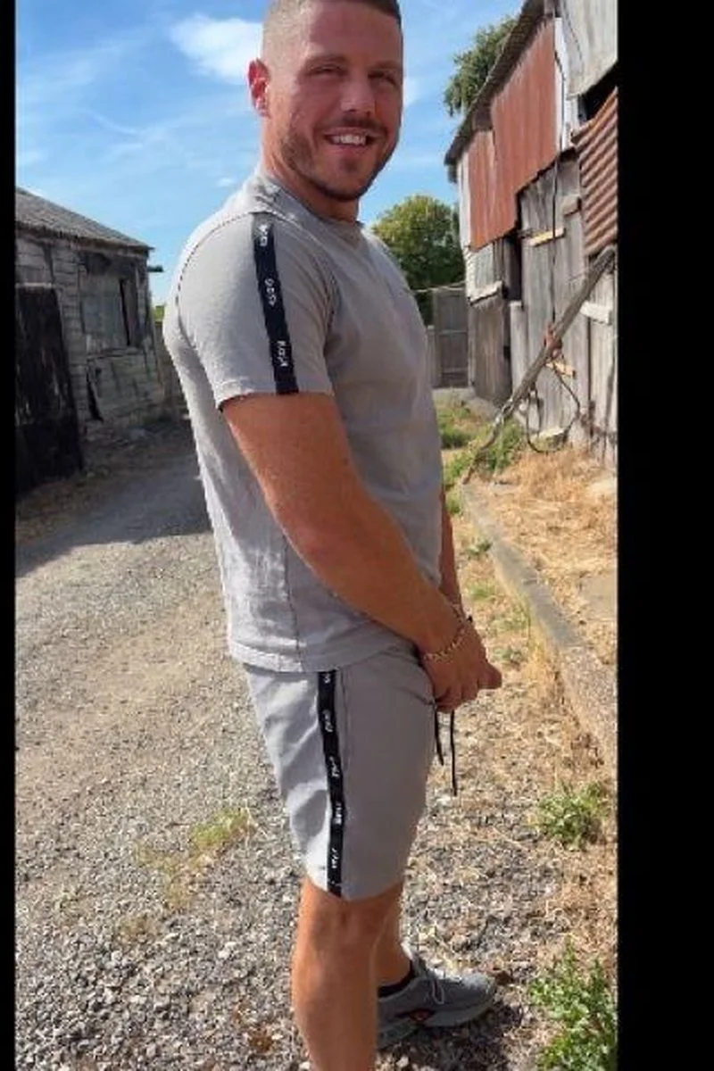 Peeing Outdoors