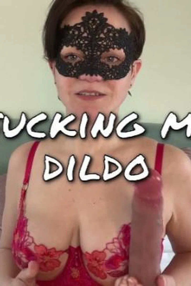 Dildo Suck Red Lingerie