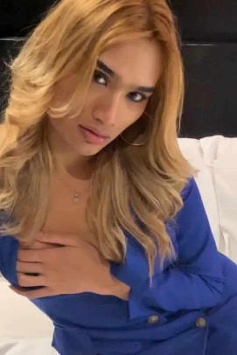 Ladyboy Jess Anal Pleasure