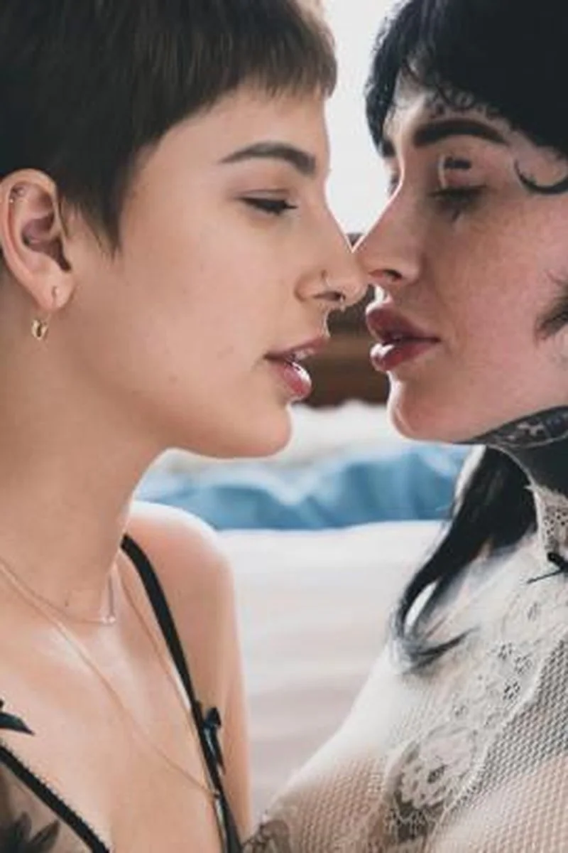 Intimate Moments With Honeyxmilk
