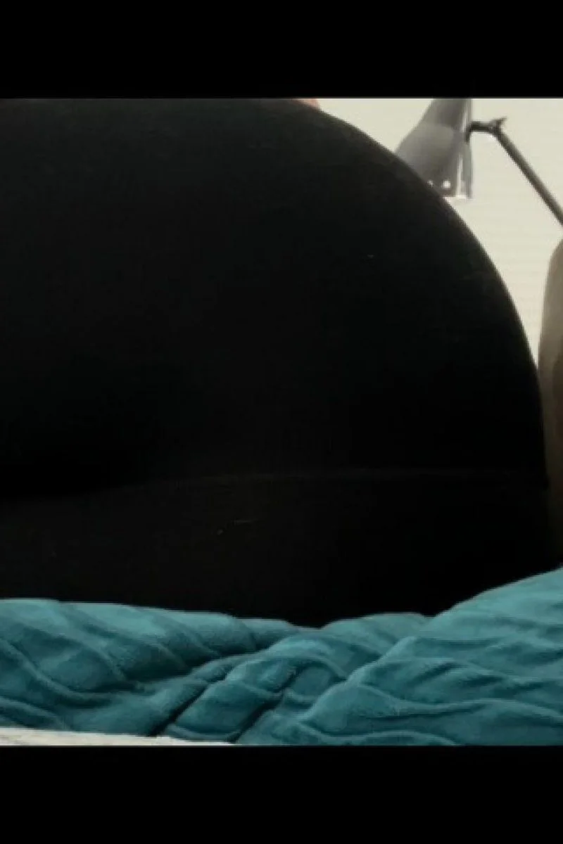 Casual Stepmom Farts