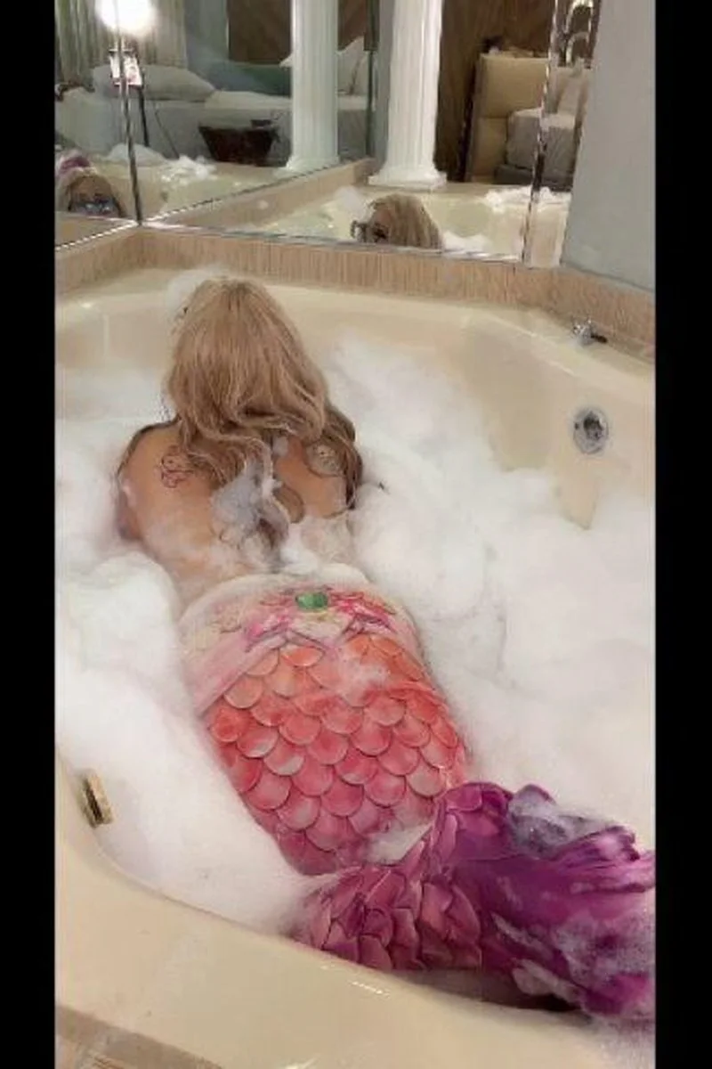 Mermaid Needs Cum