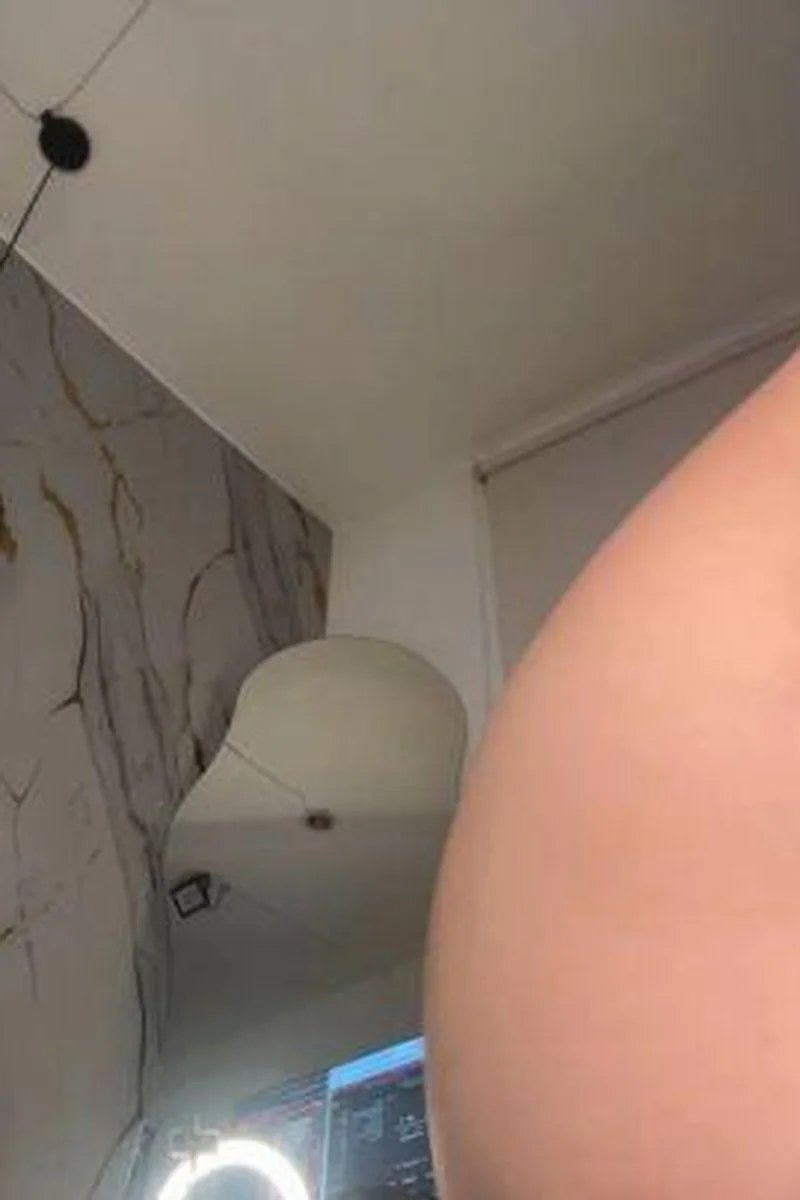 That Throbbing Clit Aches: Her Fingers Rub It Sava