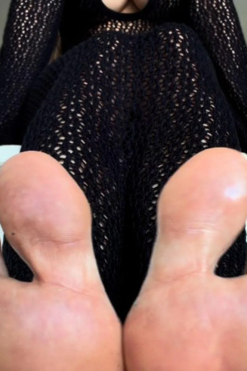 Feet Slave - Mon Esclave A Pieds