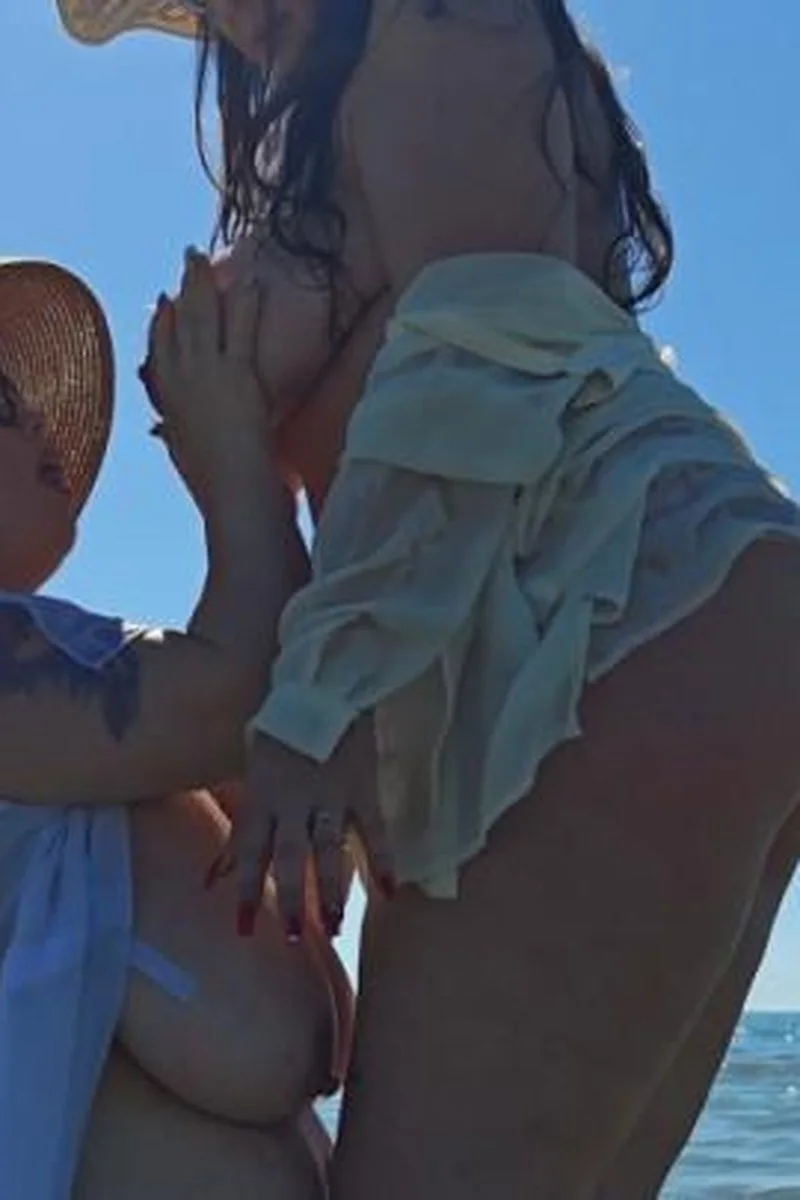 Ocean Lesbian Tease