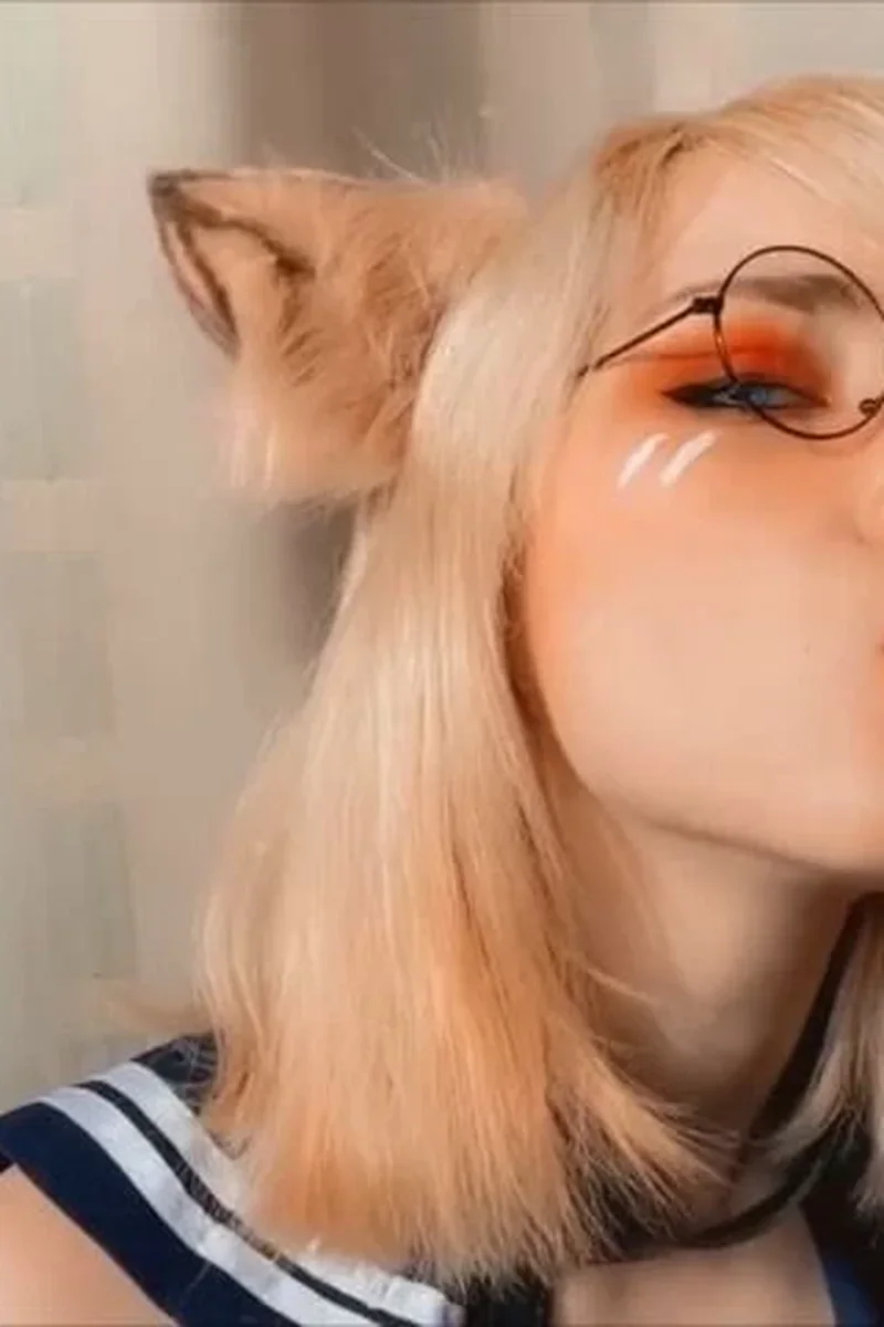 Beautiful Fox Suck Cock and Cum Swallow