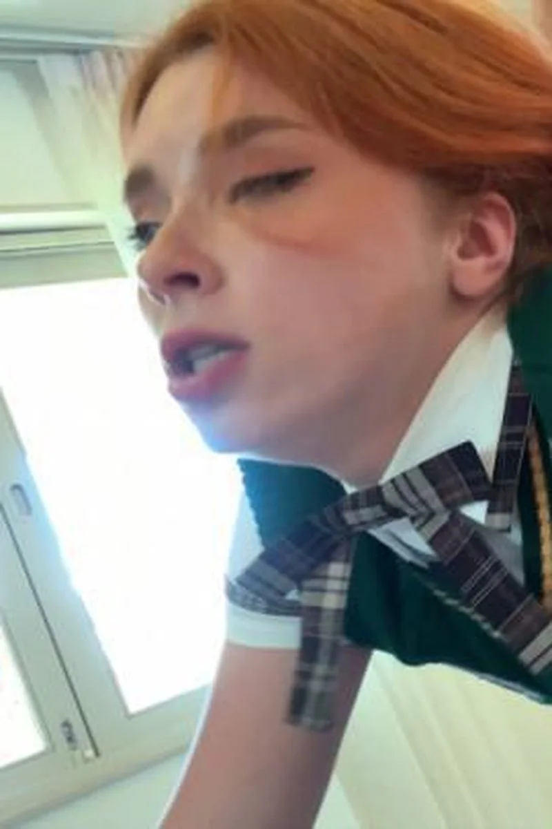 British Student Sucked Off A Stranger In Car & Rough Fucks
