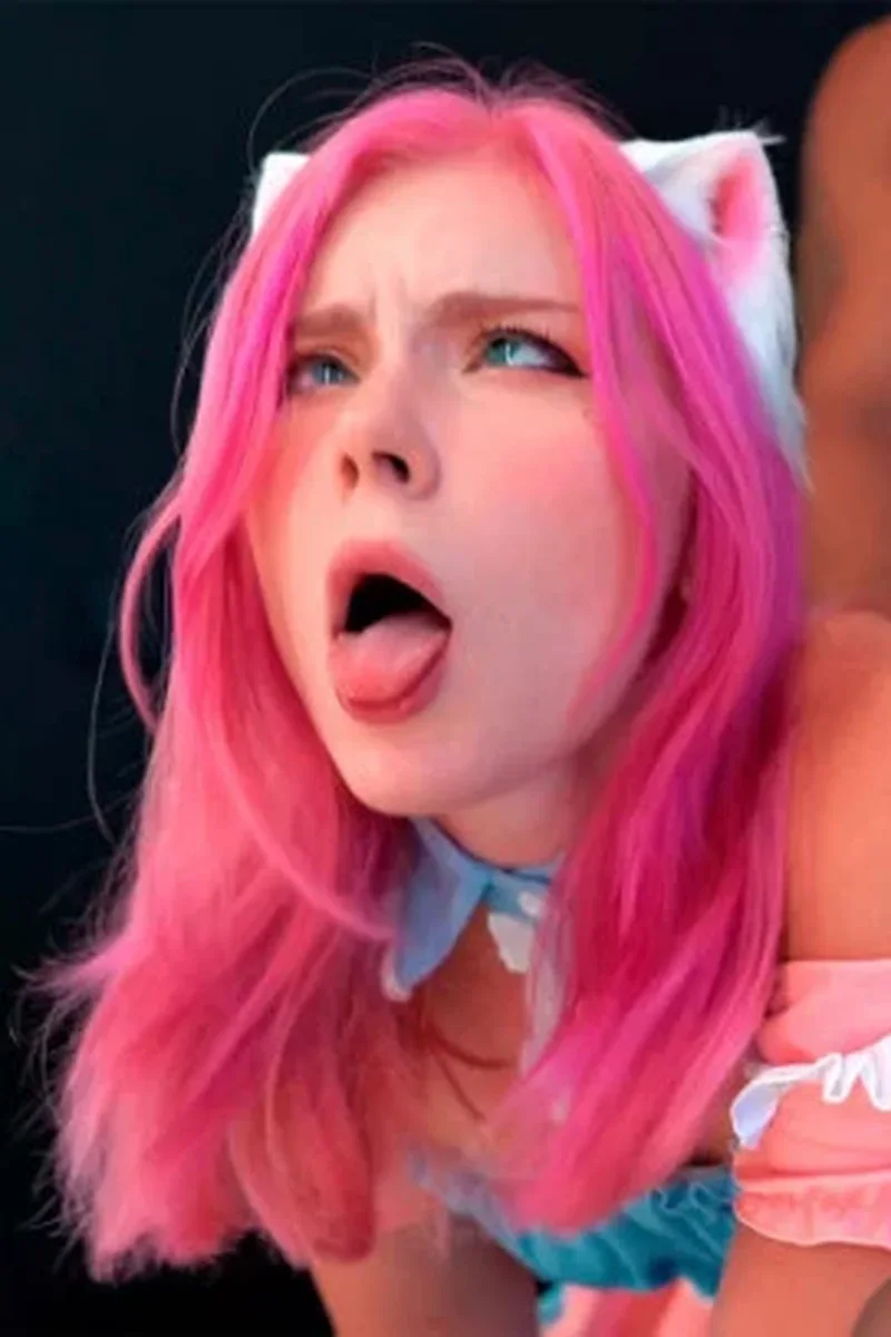Pink Haired Girl Deep Sucking & Ass Fuck