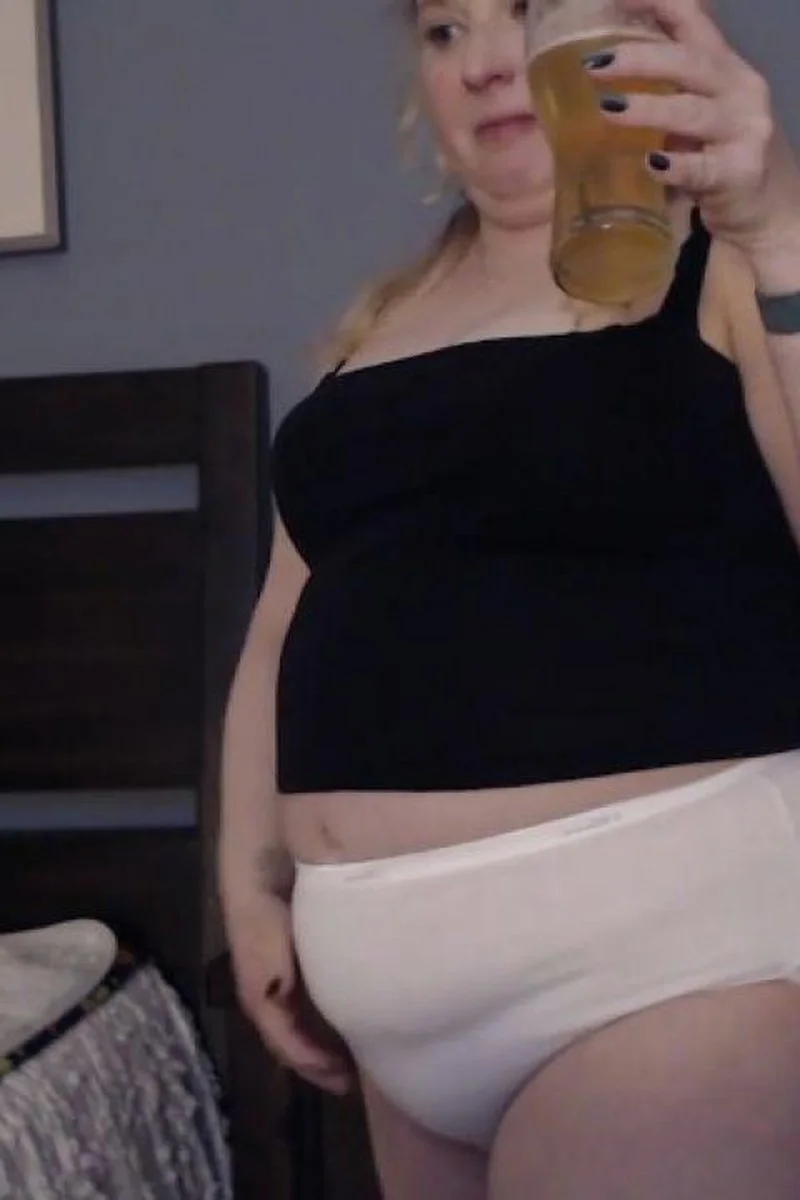 Two 9.5% Beers In Tighty-Whities... Super Fun Video