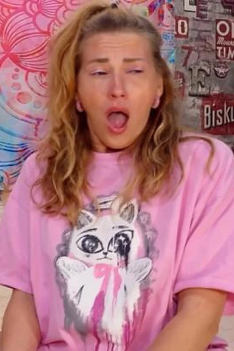 Sneezing On The New Book