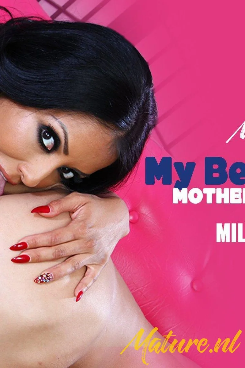 Chris Strokes Fucks His Best Friend's Busty MILF Mom Kiara Mia