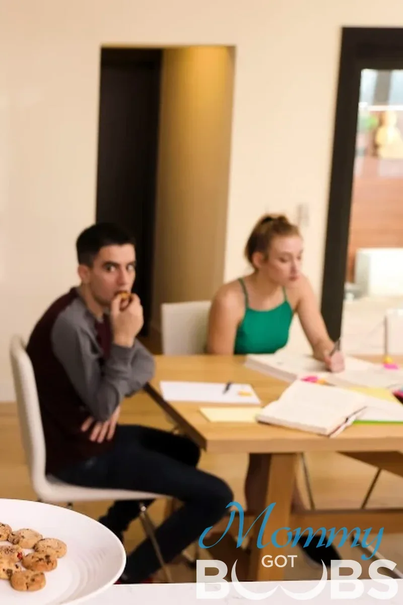 Mommy Fucked My Study Buddy!