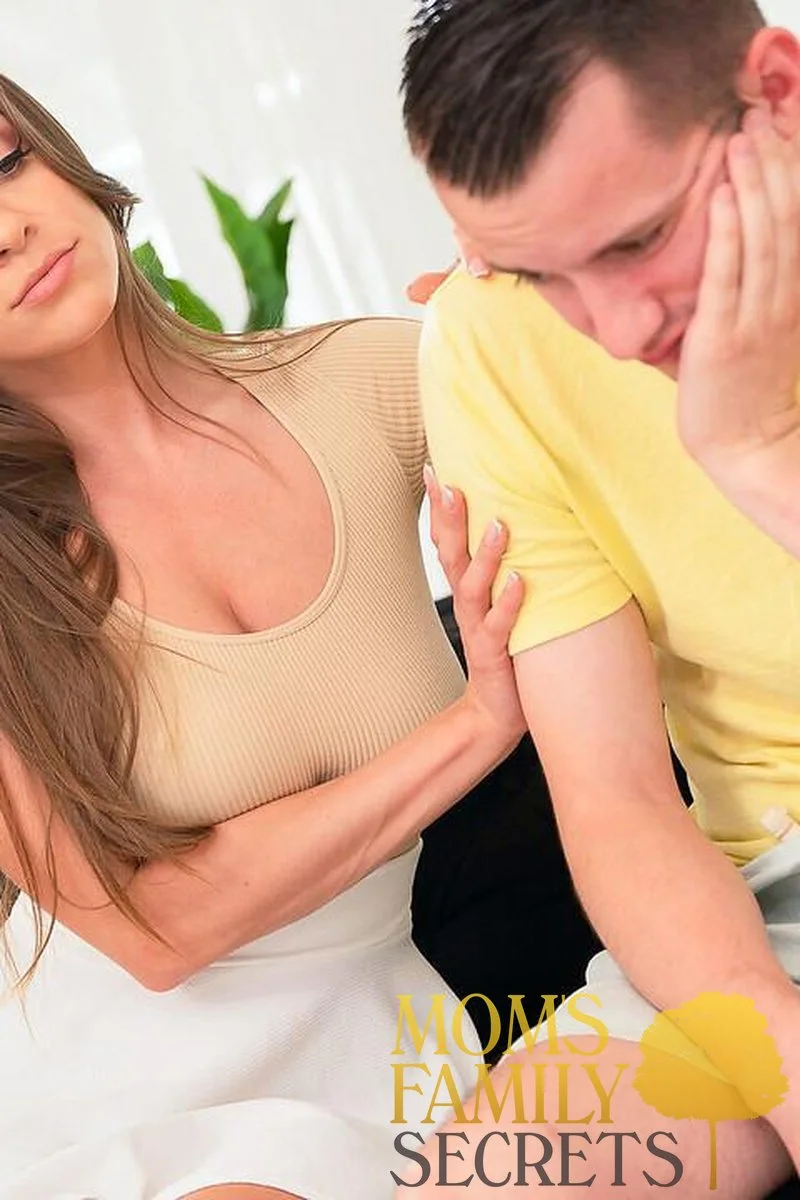 Stepmom Shows Me How Its Done - S3:E4