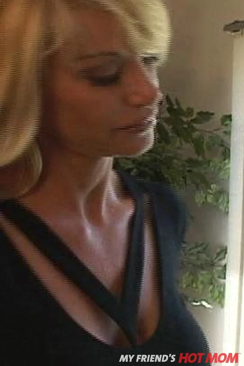 MILF Kat Kleevage Fucking in the Couch with Her Big Tits