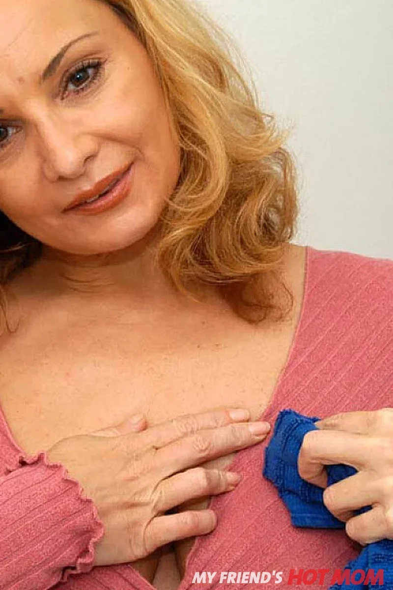 Rebecca Bardoux Fucking in the Bedroom with Her Tits
