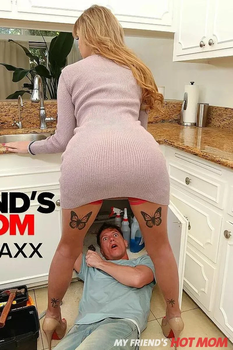 Sexy MILF Jordan Maxx Checks Her Son's Friend's Tool To See How Well It Works