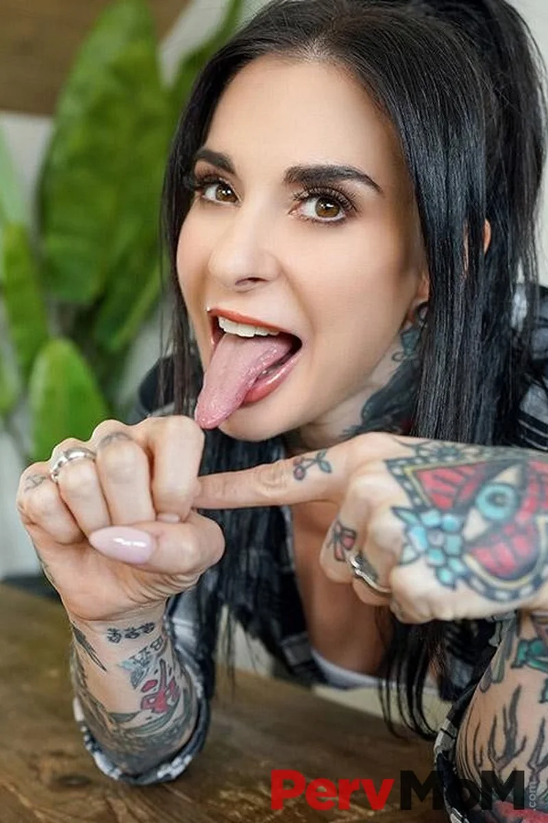 Jailbird Stepmommy