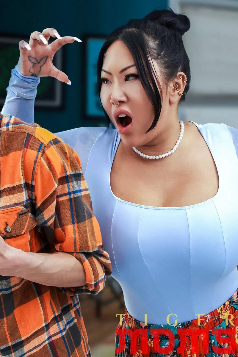 Don't Be A Fucking Whimp! Make Mommy Cum Now! (Connie Perignon Debut)
