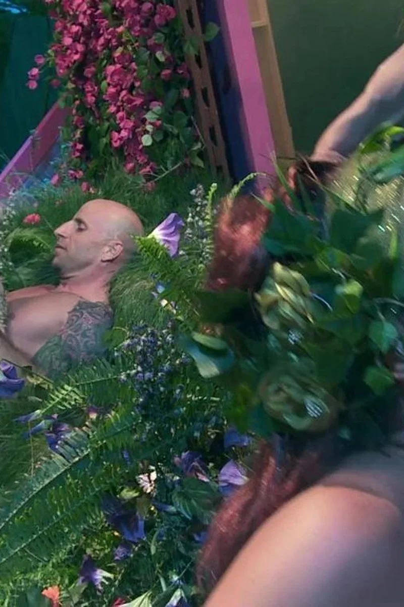 Batfuck Enters Poison Envys Garden of Lust and Fucks His Cock Off