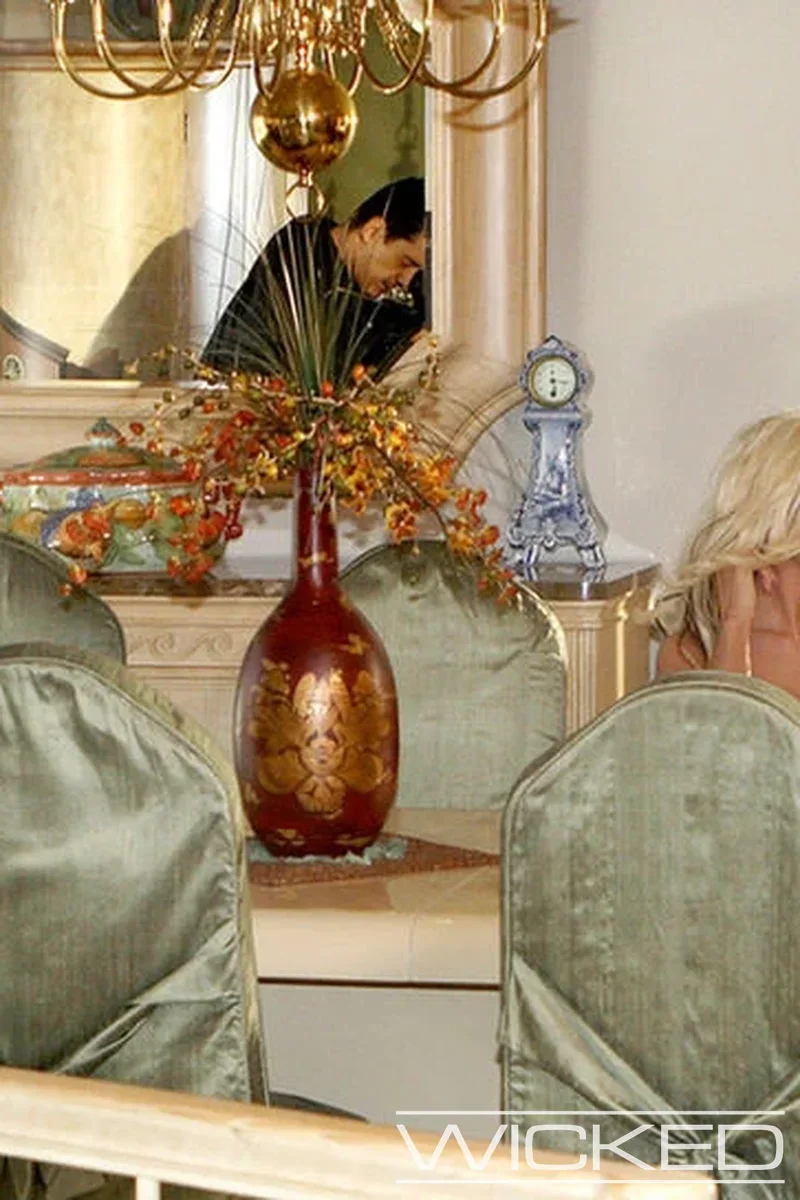 Housewives of Amber Lane BTS